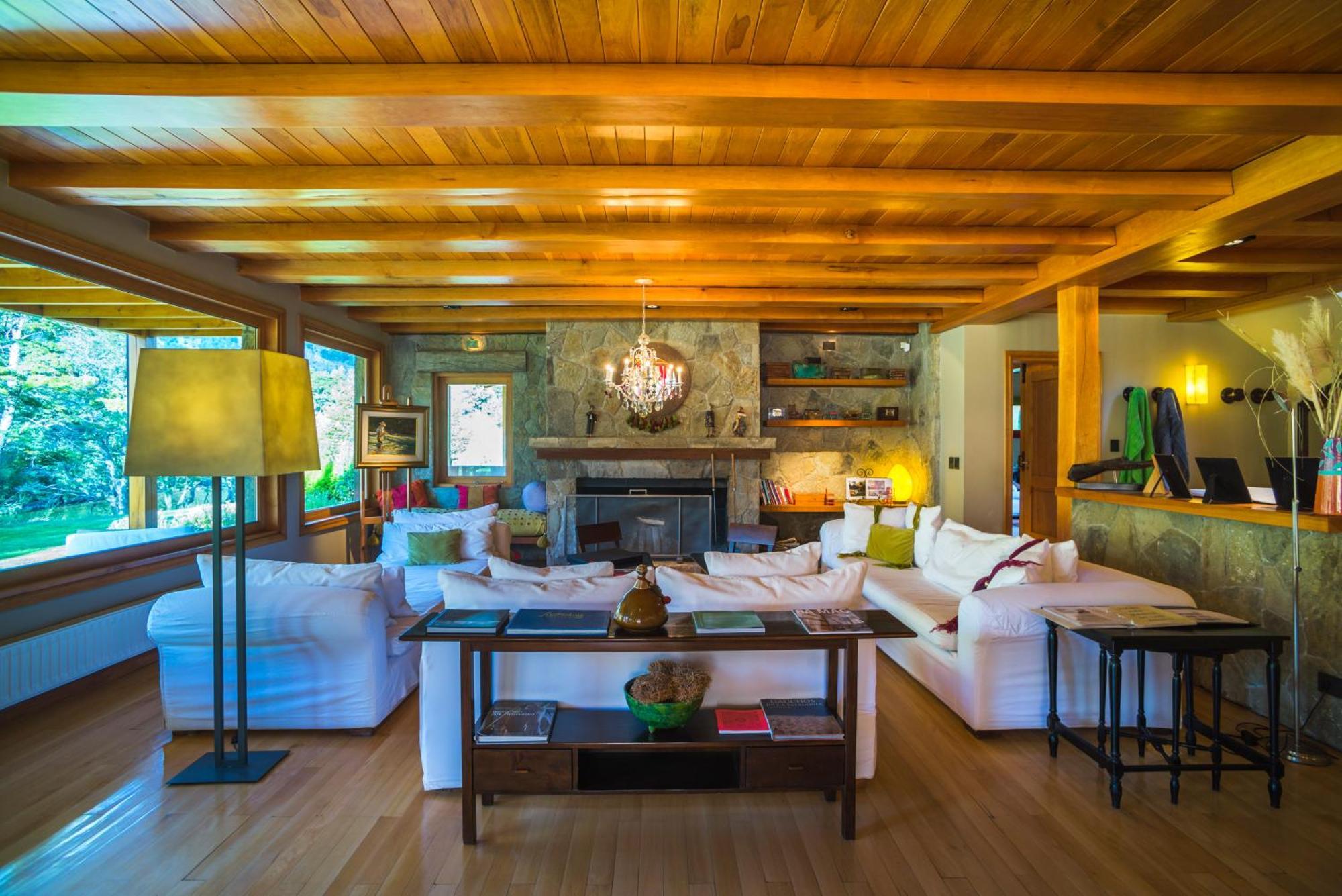 Rio Hermoso Hotel De Montana San Martín de los Andes Eksteriør billede