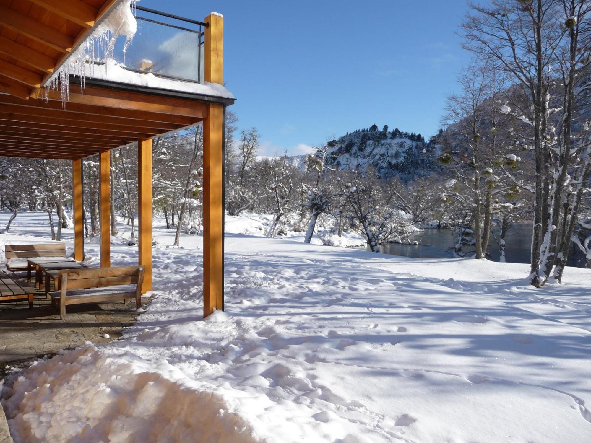 Rio Hermoso Hotel De Montana San Martín de los Andes Eksteriør billede